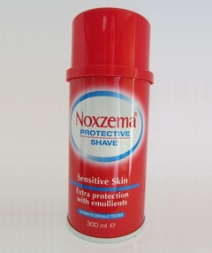 Noxzema Roja Espuma de Afeitado Piel Sensible 300ml